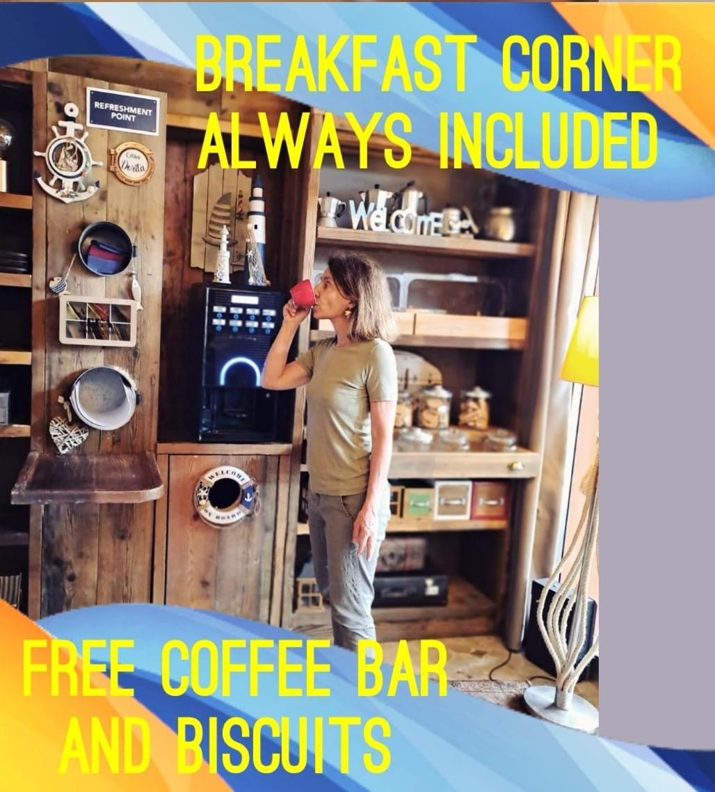 Casa Dorita - Free Breakfast Corner 8-12 Hotel Cervia Kültér fotó